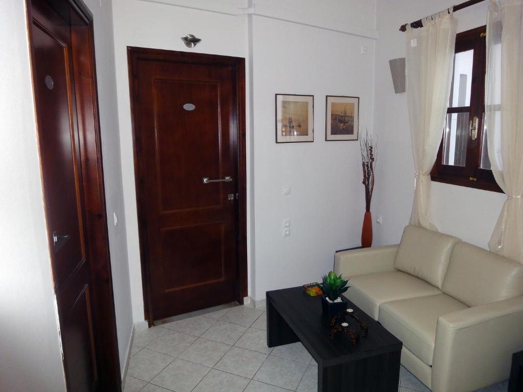 Enetiko Rooms Chania  Exterior photo